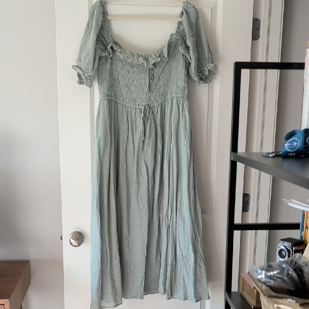 Elegant Light Blue On Or Off-Shoulder Dress